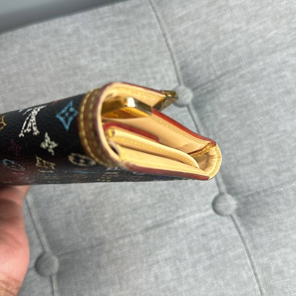 Louis Vuitton Murakami Wallet - Picture 4 of 10